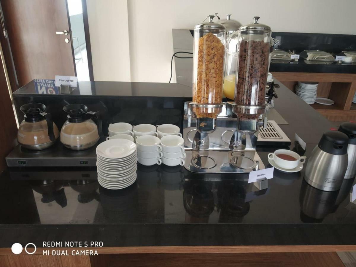 Hotel Le Lotus Grand Kakarmatha エクステリア 写真